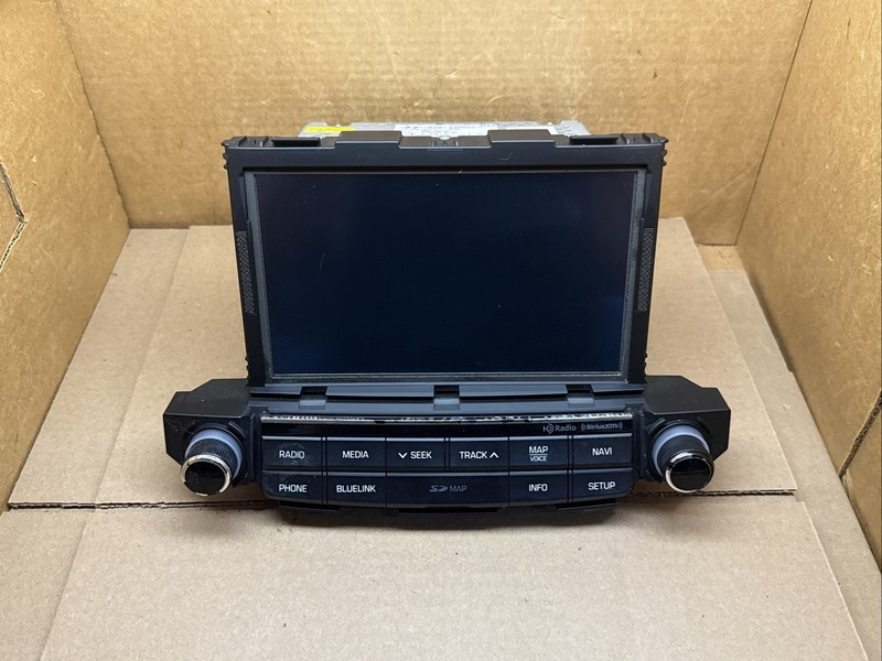 2016-2018 Hyundai Tucson Dash Radio Receiver Screen Display 96560-D32114X