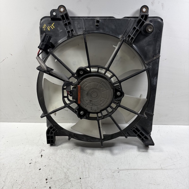 09-13 Honda Fit Radiator Fan 19020-RB0-004 OEM