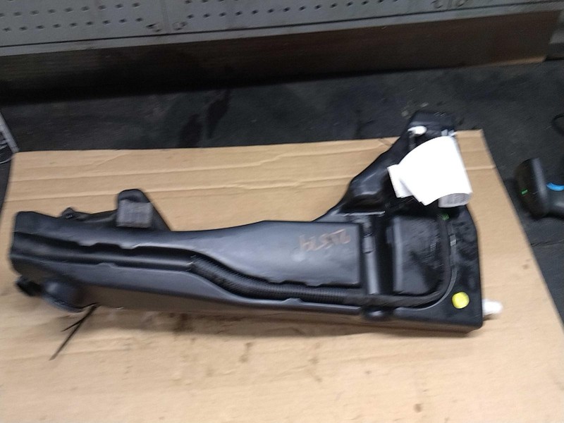 2022 AUDI Q3 Washer Fluid Reservoir OEM 83A955452 White 2.0L 80000 Miles