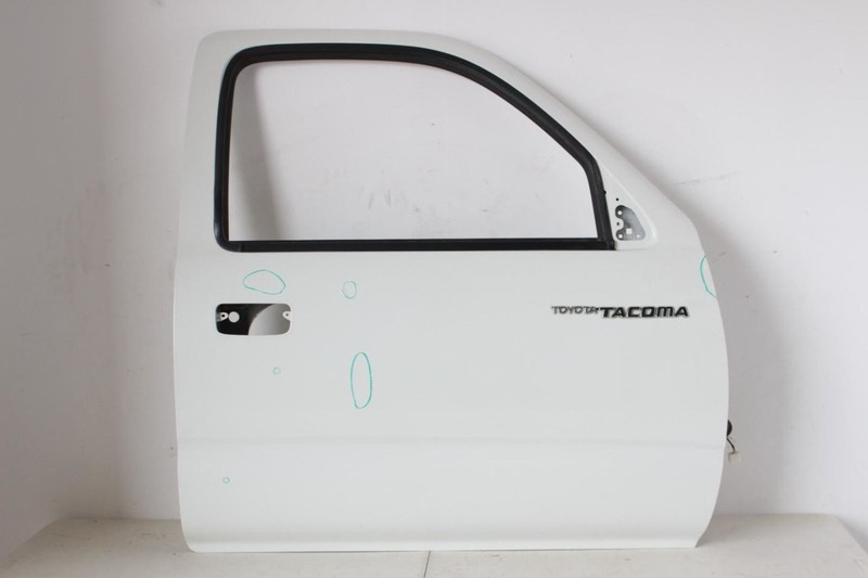 95-04 Toyota TACOMA 2.7L White Passenger Right Front Door Shell