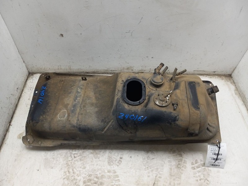 01-02 TOYOTA 4RUNNER 3.4L RWD AT GAS FUEL TANK