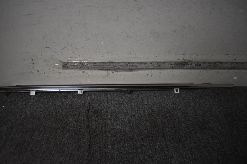 WINDOW MOLDING FACTORY OEM