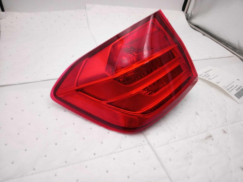 2015 BMW 328I Left Tail Light Assembly Black OEM Used 83000 Miles NJ25-27911