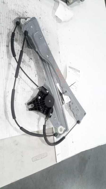 2018 Lincoln MKX Left Window Regulator with Motor Maroon 364132 104K Miles