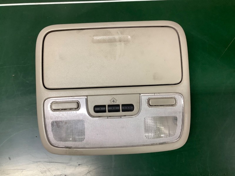 99-04 Odyssey EX overhead console , Dome map light Beige Used OEM