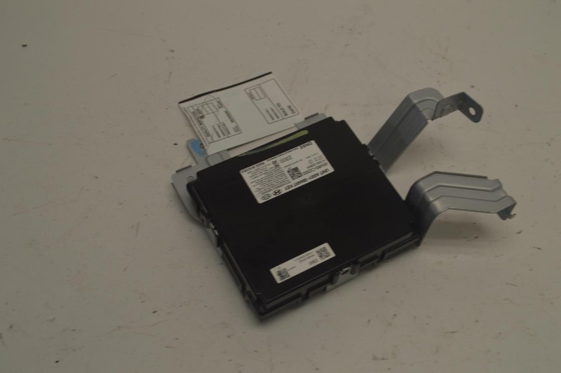2018-2019 HYUNDAI SONATA THEFT LOCKING KEYLESS ENTRY CONTROL MODULE OEM