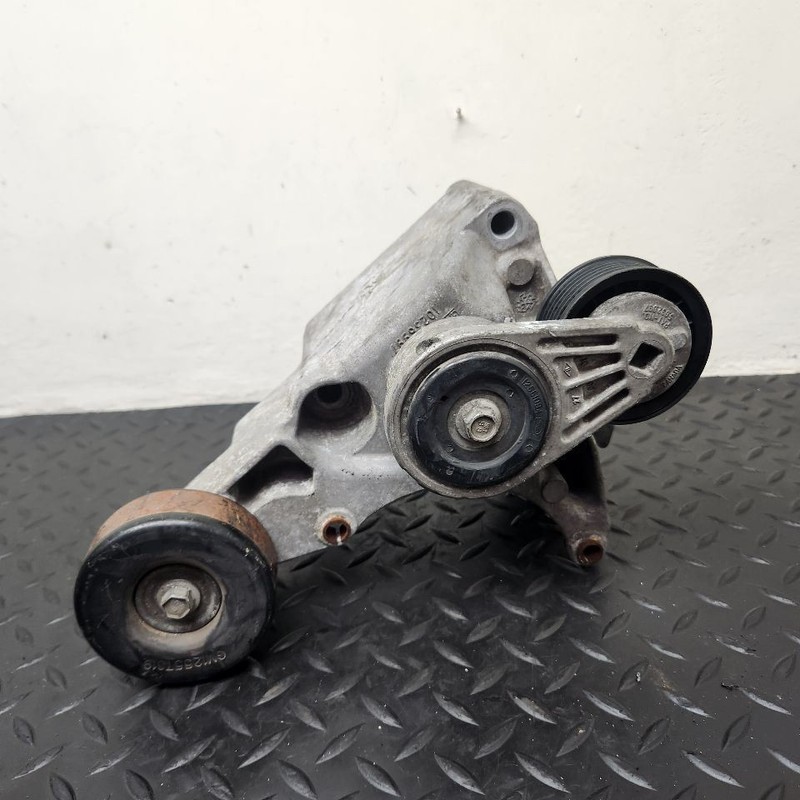 96-05 Chevrolet Blazer Belt Tensioner Bracket Assembly OEM 10236997