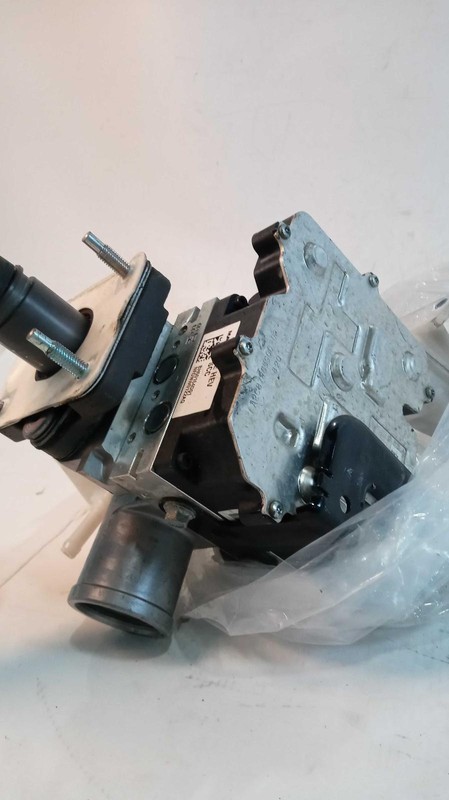2019 KIA Niro ABS Hydraulic Assembly OEM 58620G2300 111K Miles Black