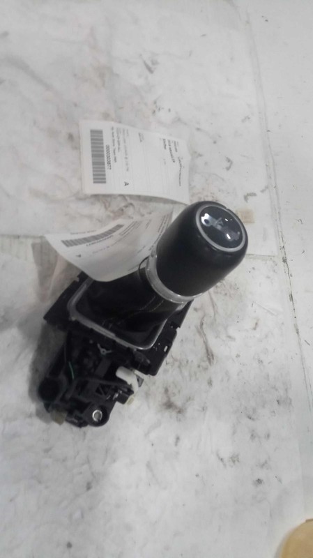 2018 Jeep Wrangler Automatic Transmission Shift Lever Assembly 3507964 4WD