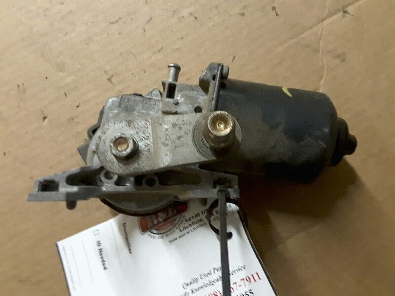 05 06 07 08 09 CHRYSLER 300 WINDSHIELD WIPER MTR 94717