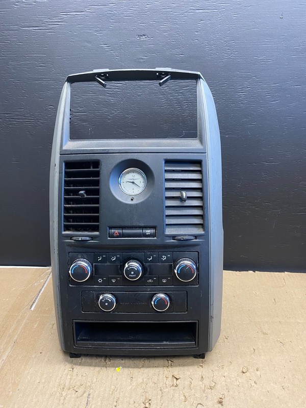 2008-2010 Dodge Grand CaravanA/C Climate Control Unit Bezel Trim Oem AB5666 DG