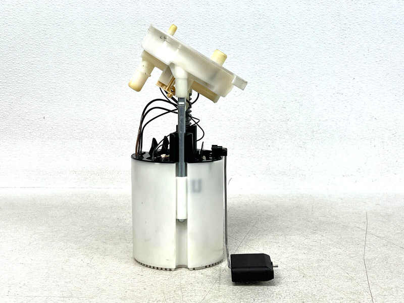 ⭐2008-2013 BMW 128I 135I GAS FUEL PUMP AND SENDER MODULE ASSEMBLY OEM LOT2502