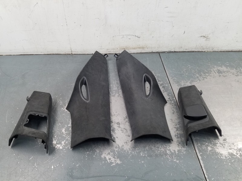 2016 Porsche 911 Turbo S 991 Alcantara B / C Pillar Trim Panels #6242 LL7