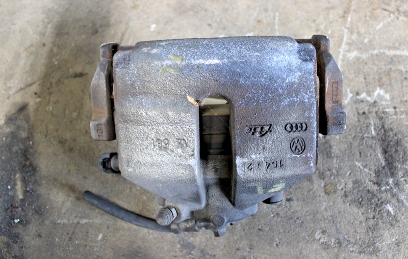 09-17 VOLKSWAGEN CC FRONT LEFT DRIVER SIDE BRAKE CALIPER ASSEMBLY