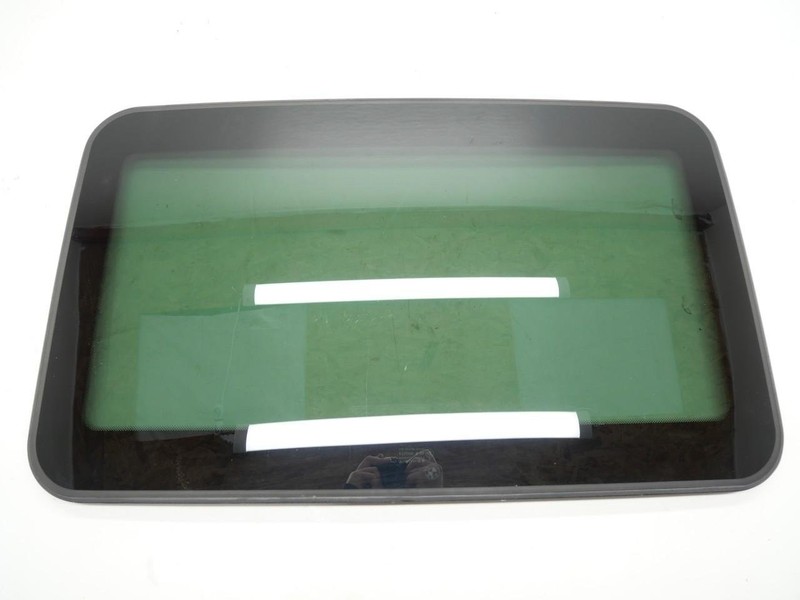 2001-2006 BMW M3 E46 Coupe Sunroof Moonroof Window Glass Assembly OEM