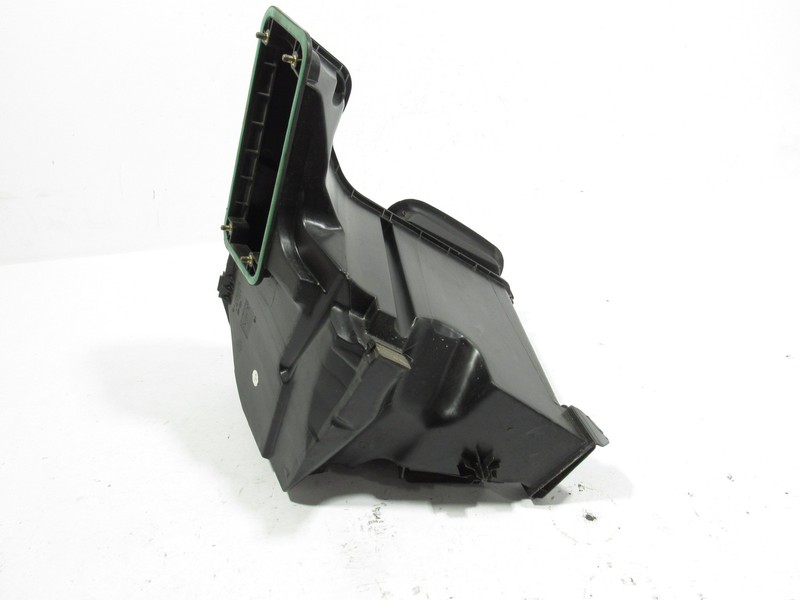13-19 Mercedes SL550 R231 2013 4.6L Front Right Air Filter Intake Box Duct |