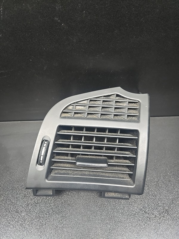 07-14 Mercedes W216 CL63 AMG S550 Dashboard Dash AC A/C Air Vent Right Black OEM