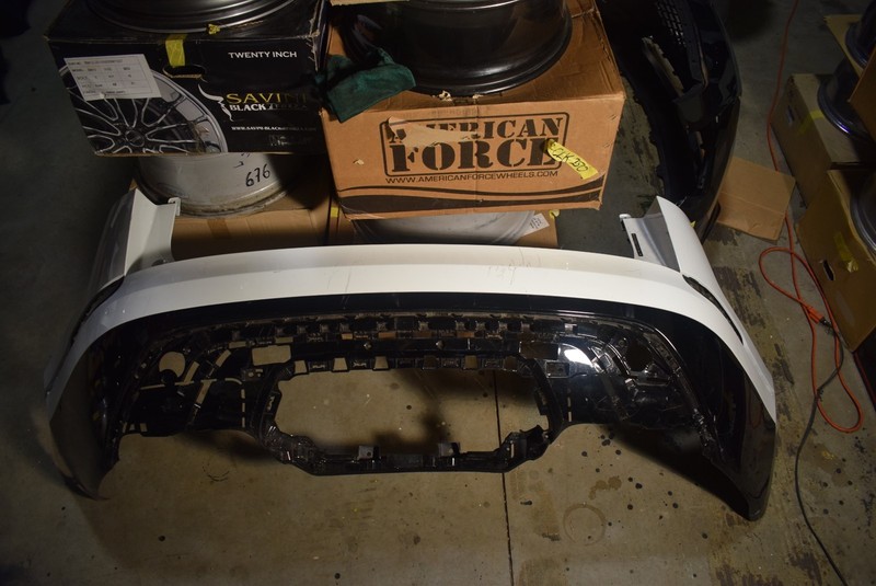2017-2018 LAND ROVER RANGE ROVER VELAR REAR BUMPER COVER J8A2-17A958 OEM
