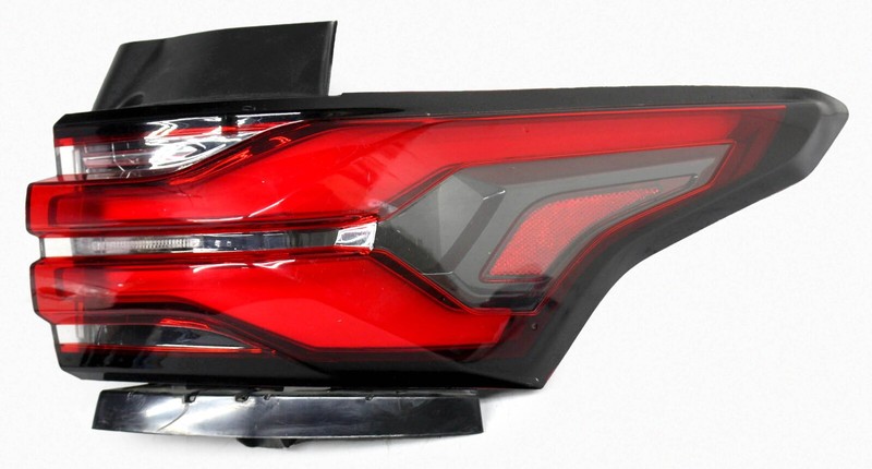 OEM Right Passenger Side LED Tail Lamp For Chevy Traverse, Limited 86785341