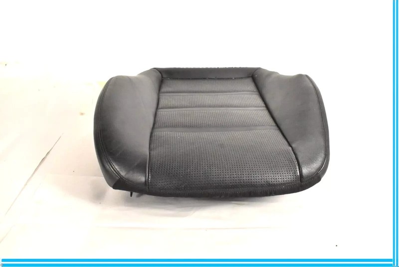 12-18 Mercedes W218 CLS63 Front Right Passenger Lower Seat Cushion Black OEM