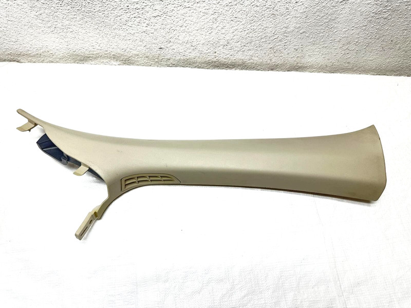 2017 Fusion Front RH Passenger A Pillar Cover Trim Light Scratches