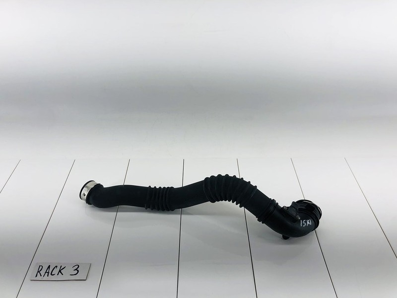 13-15 BMW X1 E84 2.0L L4 N20 GAS ENGINE MOTOR CHARGE AIR INDUCTION DUCT HOSE OEM