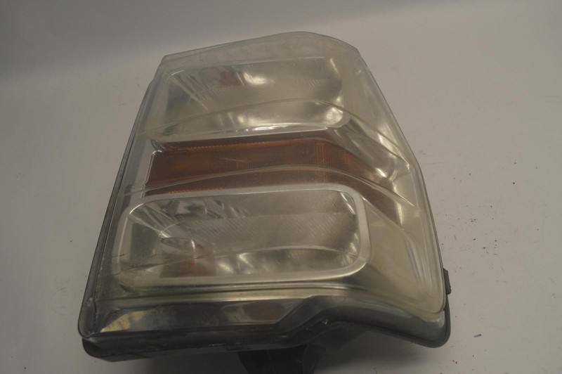 2008-2010 FORD F250 SUPER DUTY RIGHT PASSENGER SIDE HEADLIGHT LAMP OEM