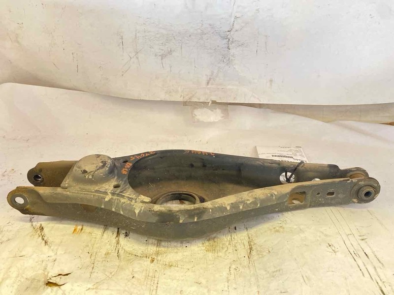 Lower Control Arm Rr TOYOTA RAV-4 Left 06 07 08 09 10 11 12 13 14 15 16 17 18