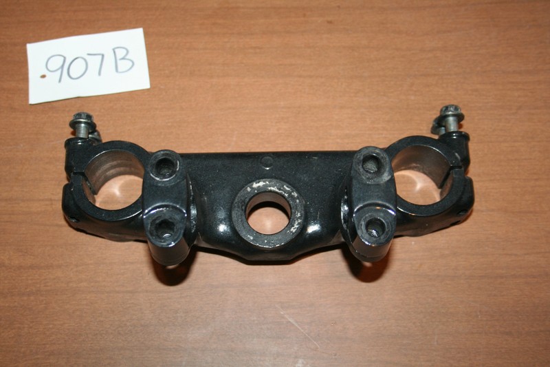 1987 Honda XR200R Triple Tree Top Bridge Clamp 87
