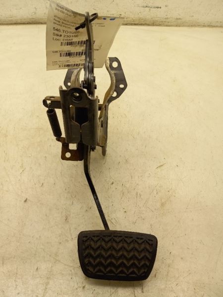 2020 TOYOTA CAMRY XSE 3.5L FWD AT BRAKE PEDAL