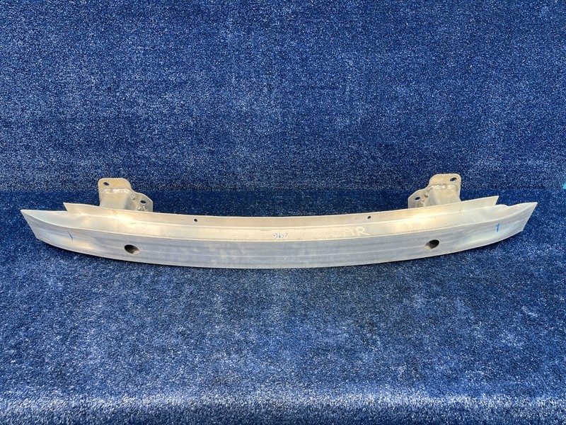 2016–24 CHEVROLET CAMARO LS OEM REAR BUMPER REINFORCEMENT REBAR CRASH IMPACT BAR