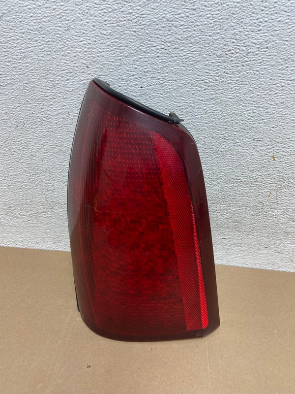 2000 to 2005 Cadillac Deville Left Driver Lh Side Tail Light DEPO AE6625 LK