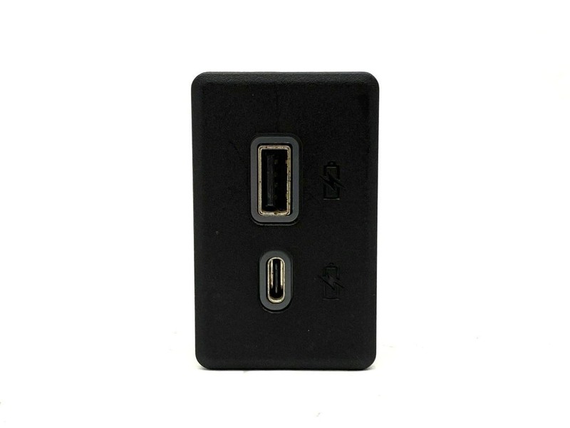 Rear Center Console USB Charging Port Fits 2020-2025 Buick Encore GX 86580
