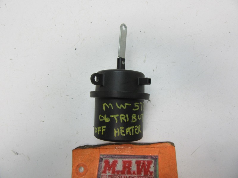 HEATER BOX VACUUM VALVE ACTUATOR REAR DEFROST BLEND DOOR MOTOR A/C AC 06 TRIBUTE