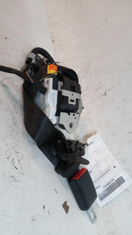 2020 Land Rover EVOQUE OEM Seat Belt Retractor White, 57K Miles, LR122722