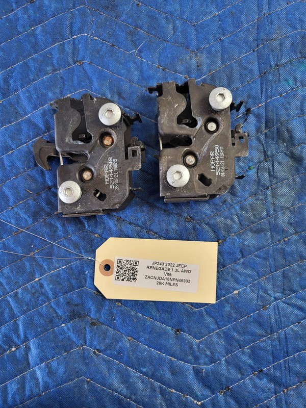2015-2022 JEEP RENEGADE Left & Right Hood Lock Latches OEM 52144948 1.3L AWD