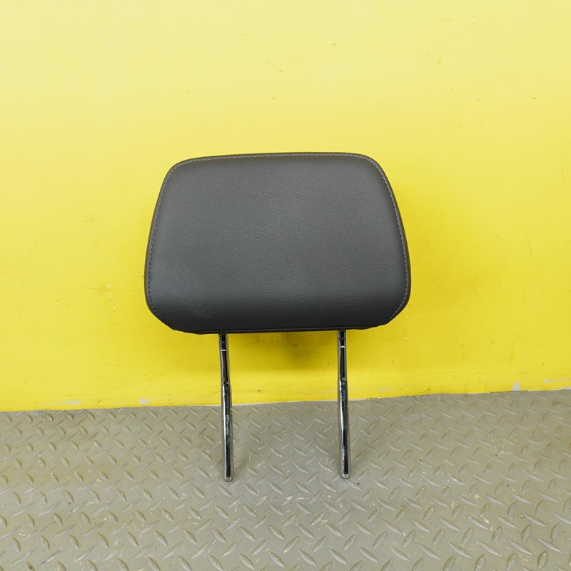 2019-2023 GMC SIERRA 1500 Front Right Left Seat Headrest Oem 84560535