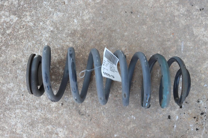 2015-2020 CHEVY TAHOE 4X4 REAR SHOCK STRUT SUSPENSION COIL SPRING OEM