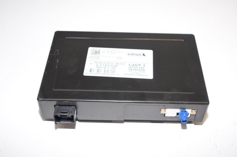 2007-2011 MERCEDES BENZ CLS550 SIRIUS SATELLITE RADIO RECEIVER 211 870 33 89