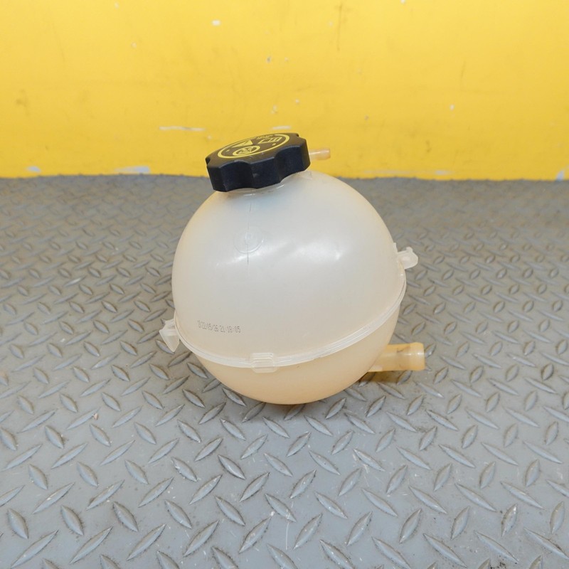 2021-2024 BUICK ENVISION RADIATOR COOLANT RECOVERY TANK OEM 23386455