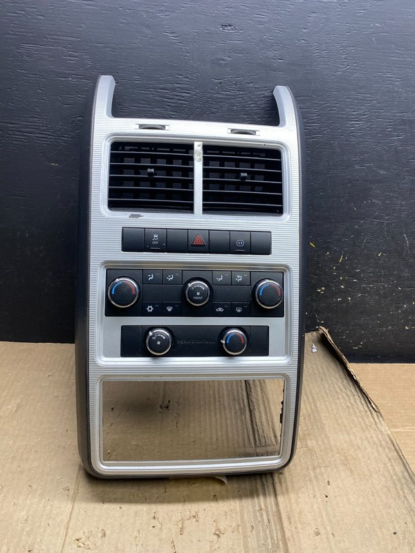 2009 2010 Dodge Journey Center Dash A/C AC Climate Control Bezel Trim X1974 DG