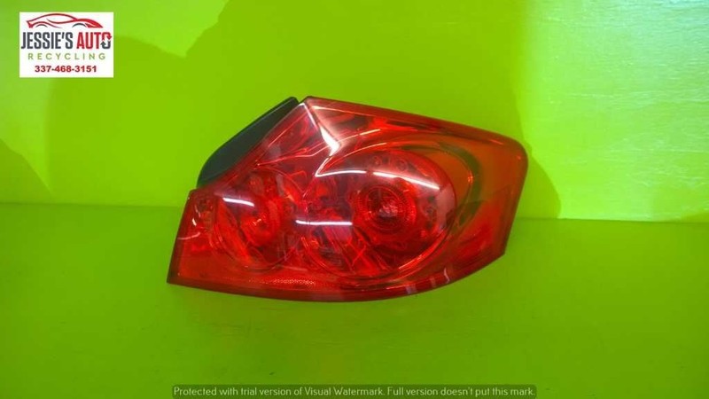 09-13 INFINITI G37 SPORT PASSENGER RIGHT QUARTER TAILLIGHT LAMP OEM 2048-122