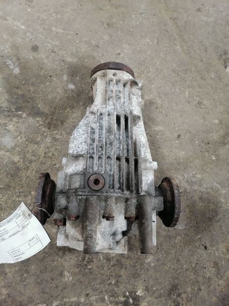 Differential Carrier Rear Axle Convertible Automatic Transmission Fits 05-09 AUD