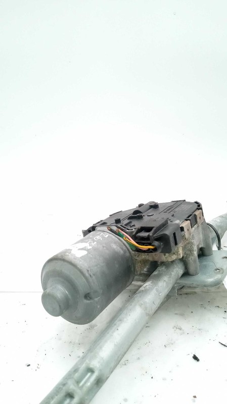 2015 Hyundai Genesis Wiper Motor OEM Silver 143K Miles NJ25-26223-669108