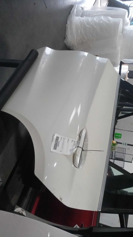2017 INFINITI QX30 Left Rear Door White OEM 662215 71K Miles Good Condition