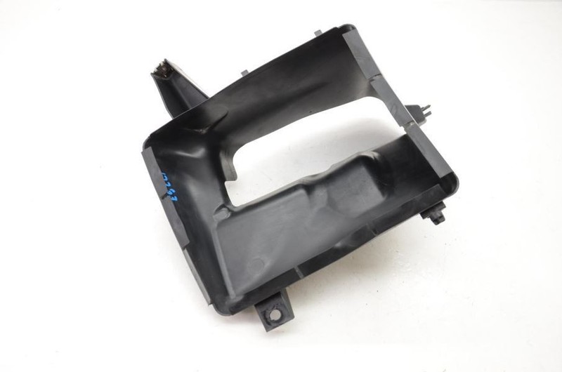 2012-2019 BMW 640I Gran Coupe Passenger Right Front Air Duct 18779815
