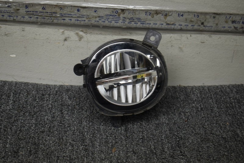 2015-2020 BMW M4 FOG LIGHT FACTORY OEM