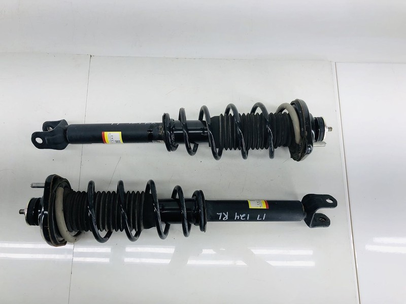 17-19 FIAT 124 SPIDER REAR LEFT & RIGHT SHOCK STRUT ABSORBER W/ COIL SPRING OEM