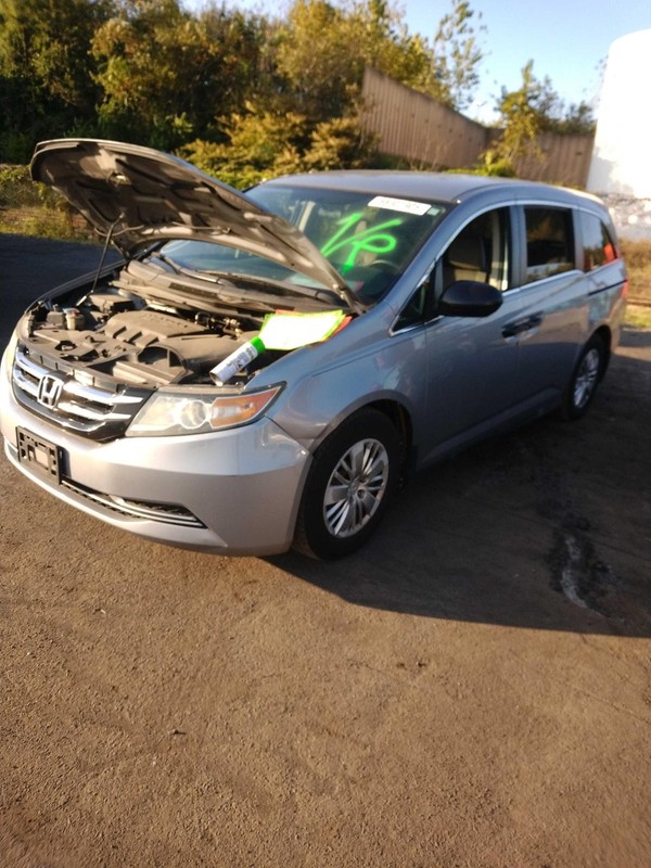 2016 Honda Odyssey Frame Crossmember OEM Silver 50200TK8A03 121K Miles