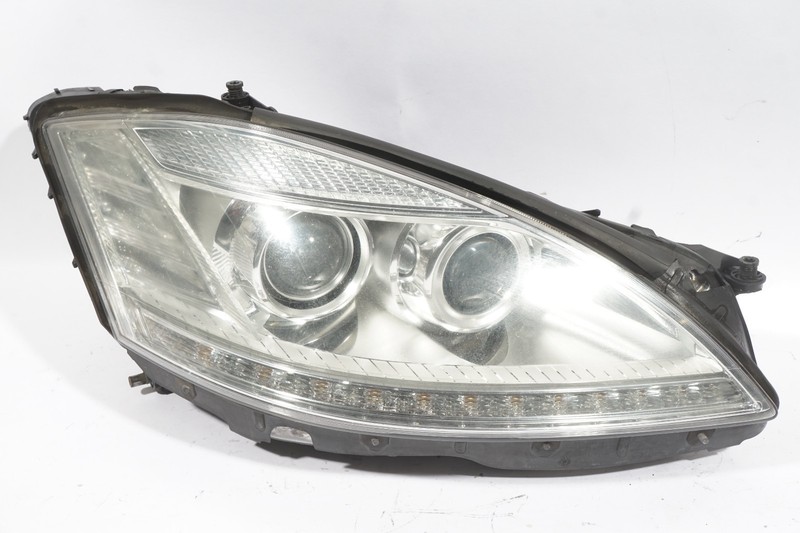 2011-2013 MERCEDES BENZ S550 W221 RIGHT PASSENGER SIDE HEADLIGHT NIGH VISION OEM